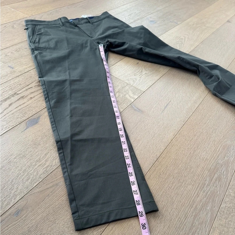 J. Crew 484 Tech Pant Olive Green 33X30
